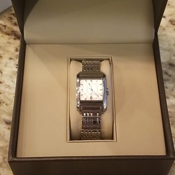 Nova Check Square Ladies Watch
BU1572 - Picture 1 of 2